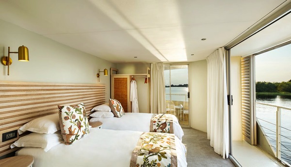 AmaWaterways, Zambezi Queen Luxury-Suite-Twin_2024.jpg